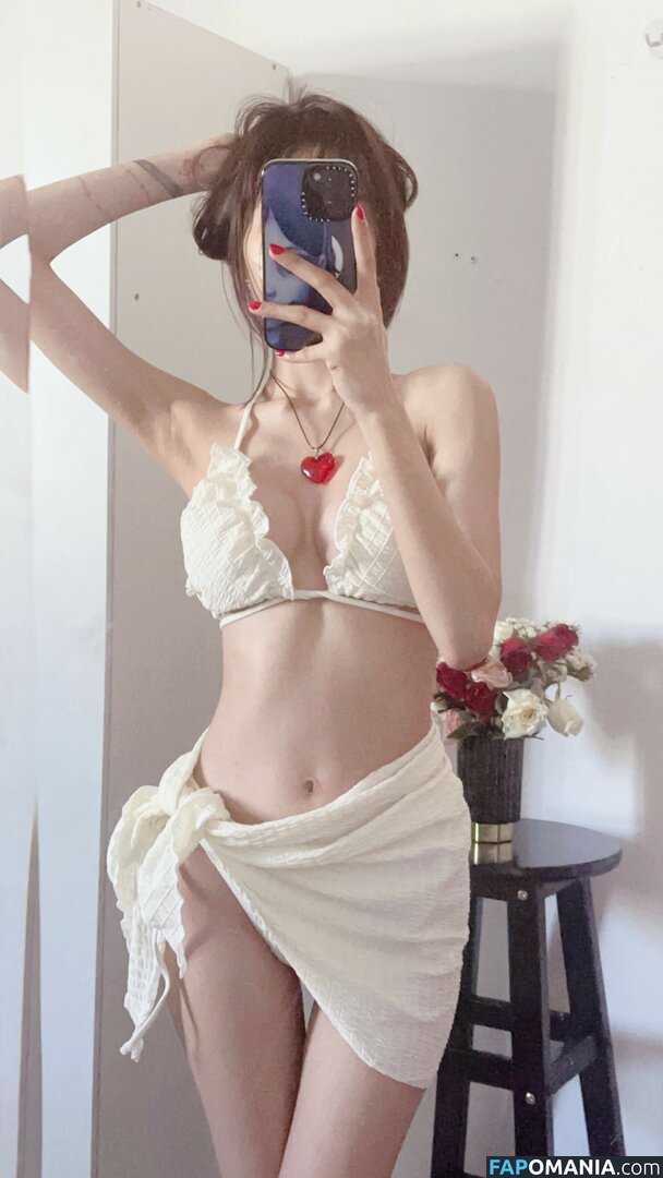 Lilith / Lou Aenlle / llthidk Nago OnlyFans  Przeciekłe zdjęcie #179