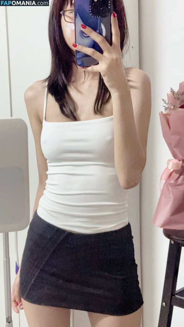 Lilith / Lou Aenlle / llthidk Nago OnlyFans  Przeciekłe zdjęcie #193