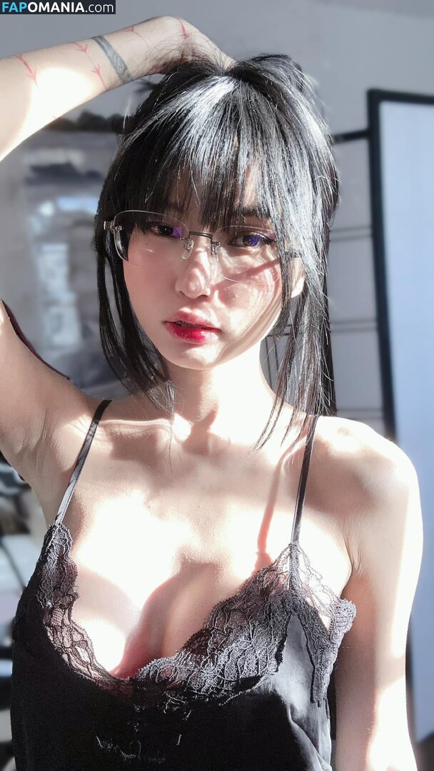 Lilith / Lou Aenlle / llthidk Nago OnlyFans  Przeciekłe zdjęcie #199