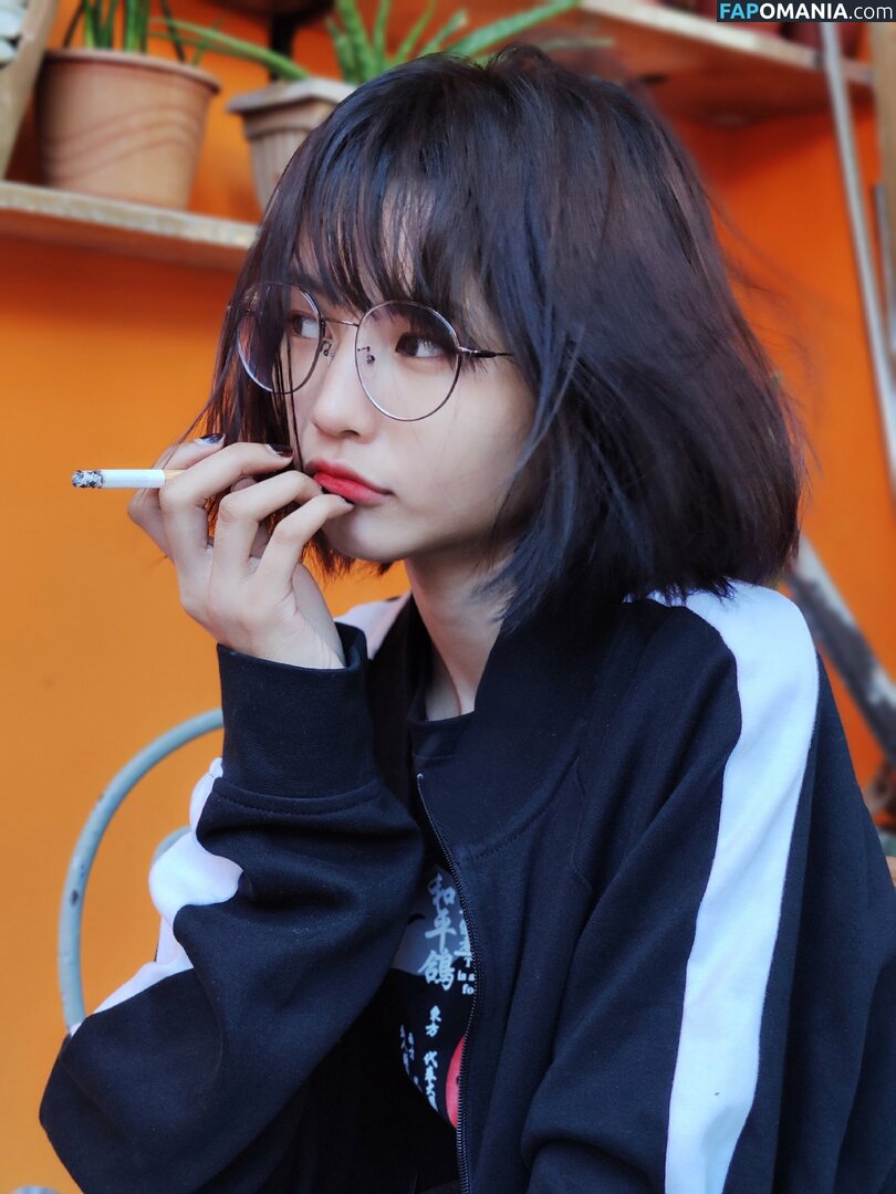 Lilith / Lou Aenlle / llthidk Nago OnlyFans  Przeciekłe zdjęcie #219