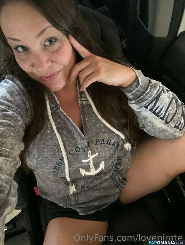 LovePirate Nago OnlyFans  Przeciekłe zdjęcie #7