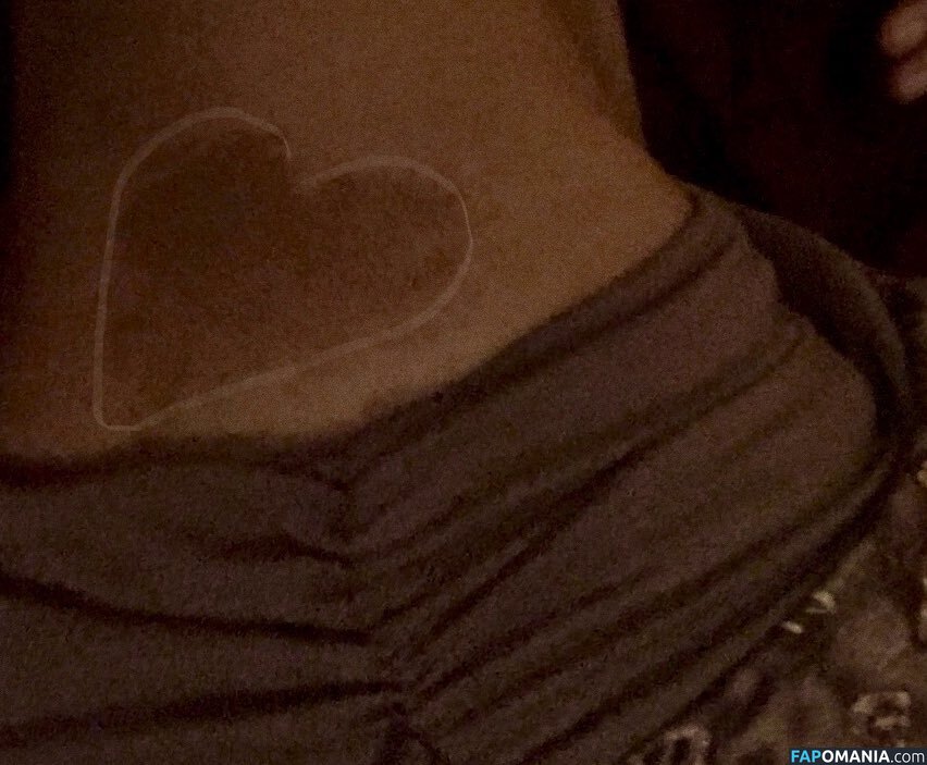 Lovesickknight / Pyropupp3 Nago OnlyFans  Przeciekłe zdjęcie #2