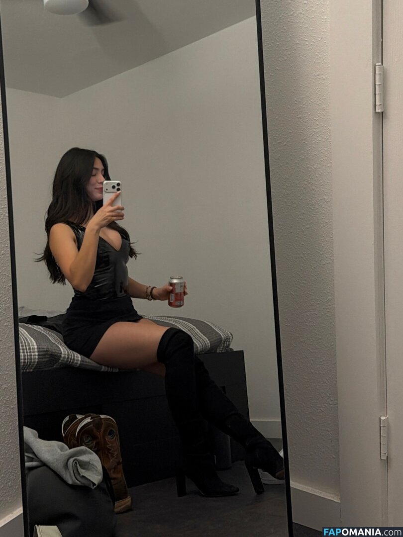 Lucila Erickson / lucilaerickson_ Nago OnlyFans  Przeciekłe zdjęcie #31