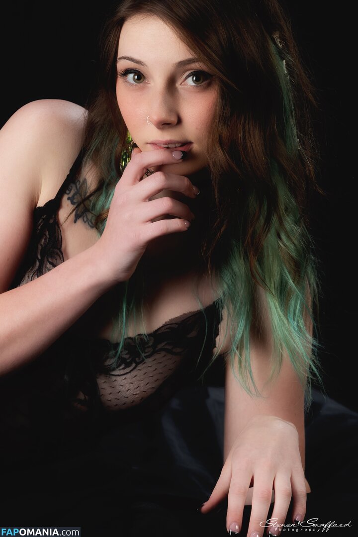 Luckicharmed / lucki.charmed Nago OnlyFans  Przeciekłe zdjęcie #10