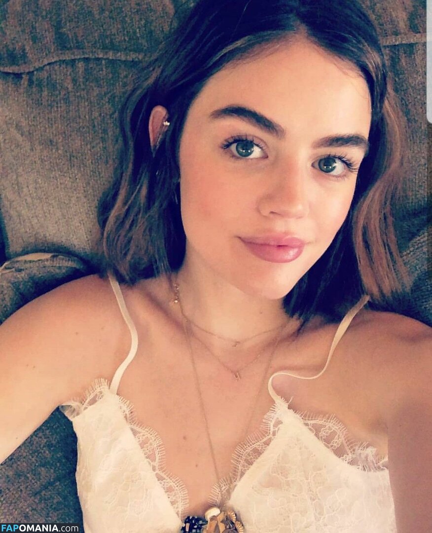Lucy Hale / lucyhale Nago OnlyFans  Przeciekłe zdjęcie #8