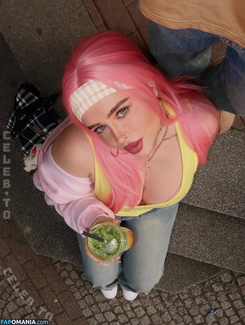 Luisa Früh / frluuisa Nago OnlyFans  Przeciekłe zdjęcie #6