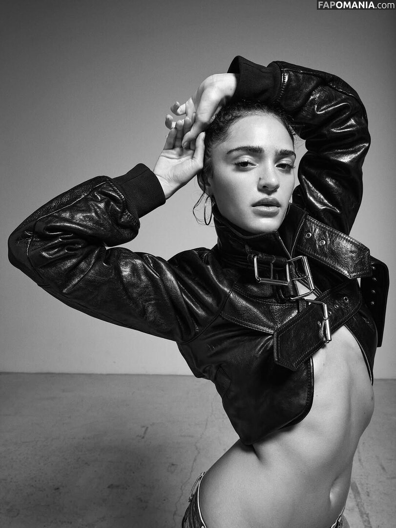 Luna Blaise / lunablaise Nago OnlyFans  Przeciekłe zdjęcie #1
