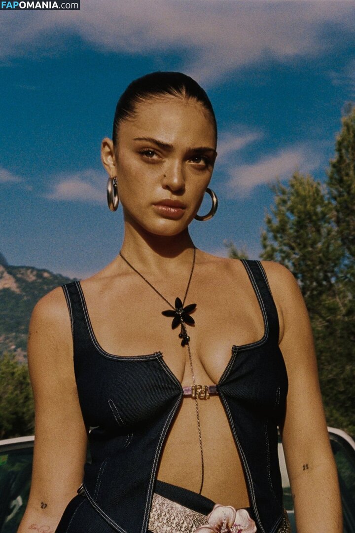 Luna Blaise / lunablaise Nago OnlyFans  Przeciekłe zdjęcie #8