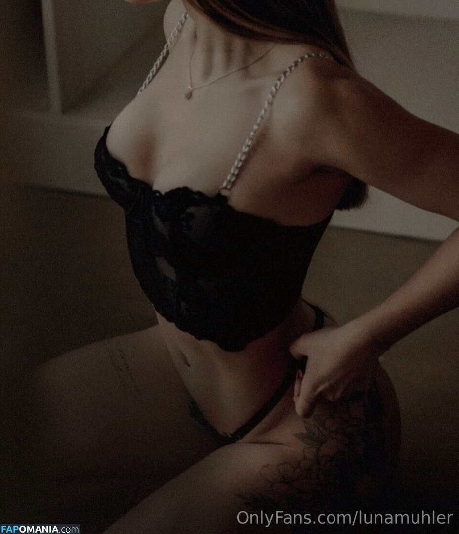 LunaMuhler Nago OnlyFans  Przeciekłe zdjęcie #3