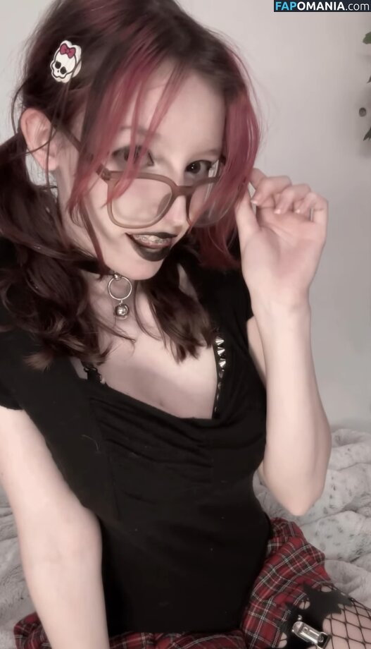 LunarStarshine / LunarSunshine / luna_sunshine_official / lunasunshine420 Nago OnlyFans  Przeciekłe zdjęcie #3
