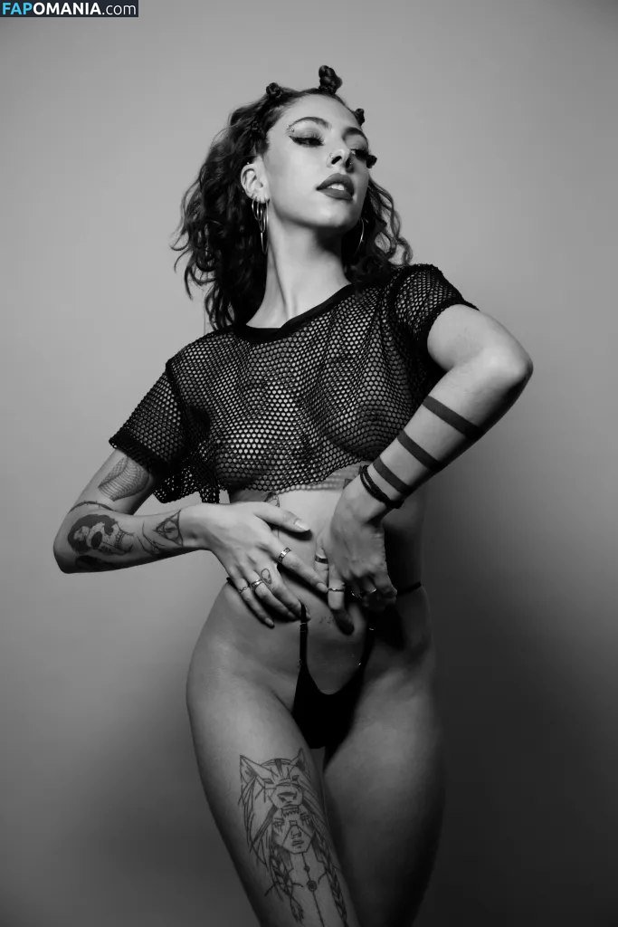 Lupe Cozzolino / lulucozz / lupeecozzolino Nago OnlyFans  Przeciekłe zdjęcie #5