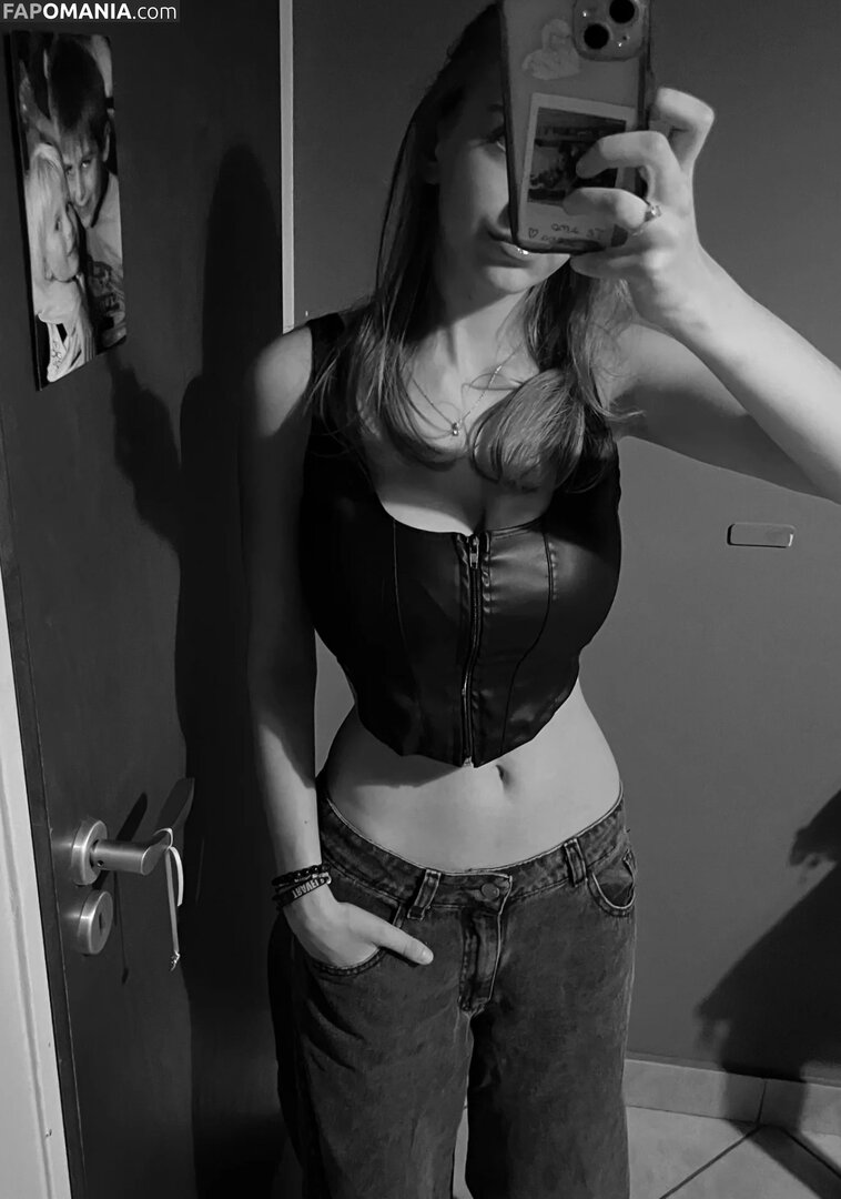 luu.dailoff Nago OnlyFans  Przeciekłe zdjęcie #12