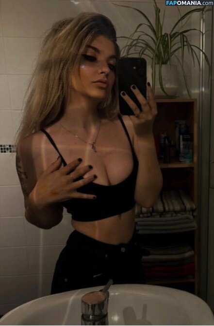 https: / luuucy813 Nago OnlyFans  Przeciekłe zdjęcie #5