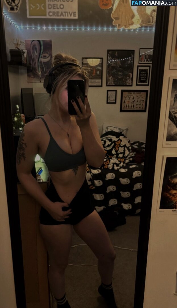 https: / luuucy813 Nago OnlyFans  Przeciekłe zdjęcie #10