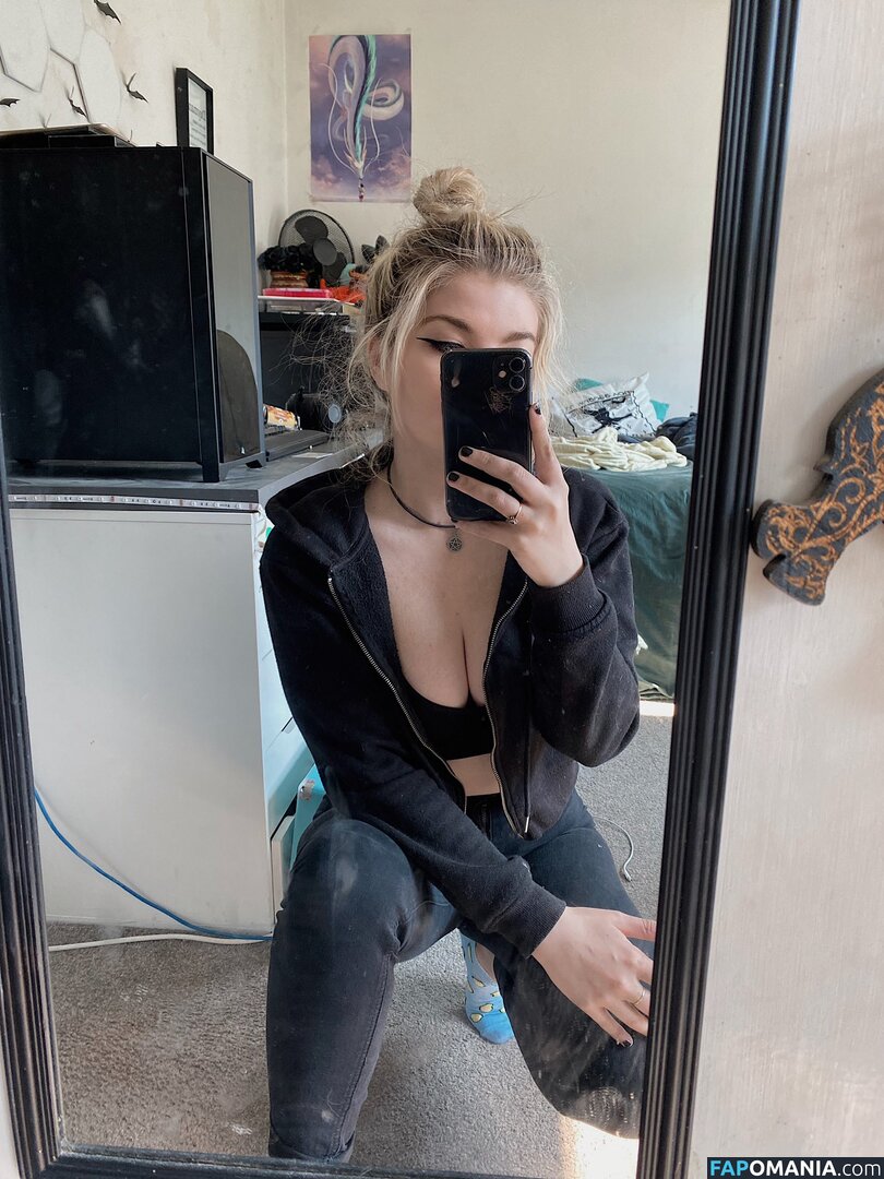 https: / luuucy813 Nago OnlyFans  Przeciekłe zdjęcie #21
