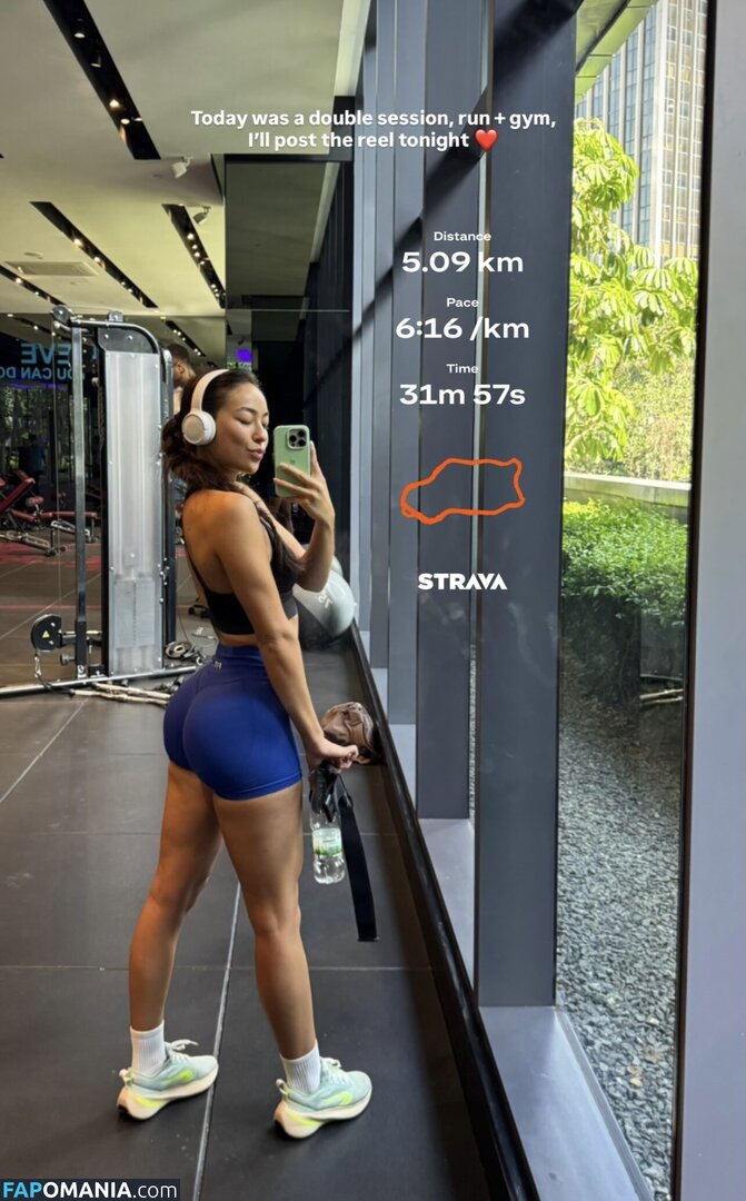 Lycia Calvet / lycia_calvet Nago OnlyFans  Przeciekłe zdjęcie #3