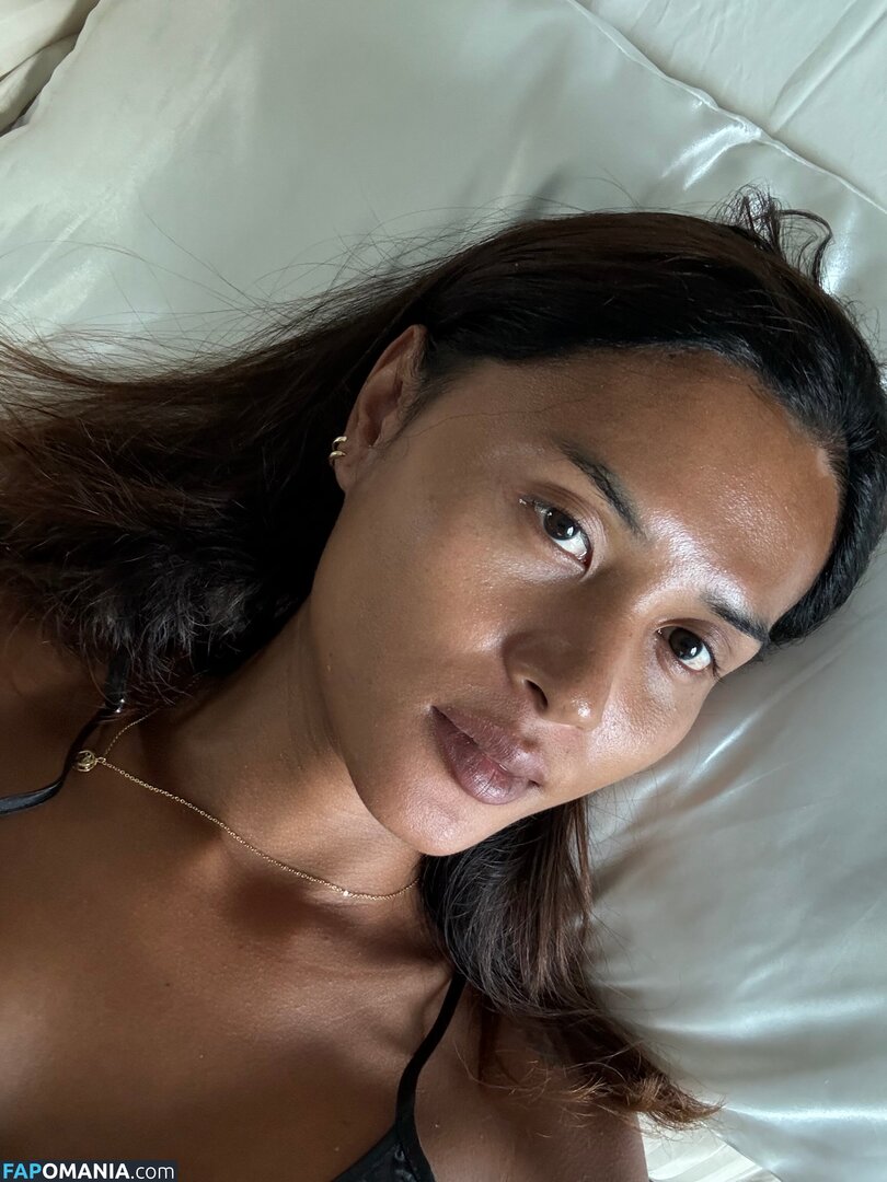 lydia / lydiaonlyfans Nago OnlyFans  Przeciekłe zdjęcie #1