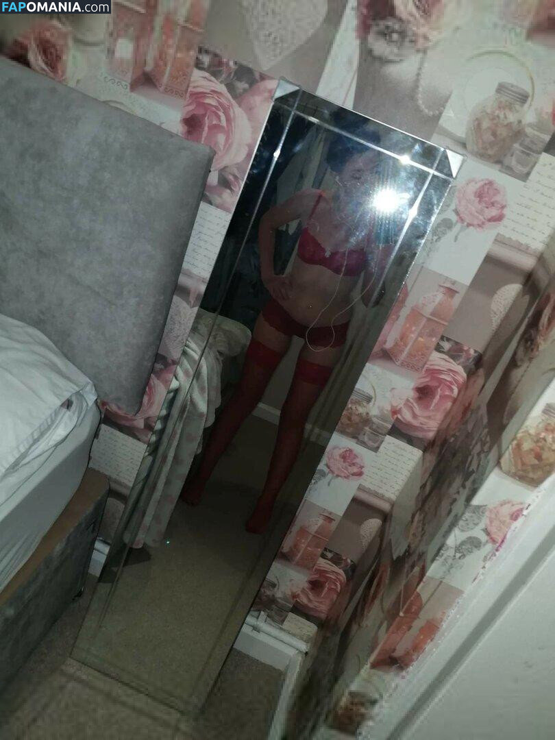 Lyl_24 / layla_24 Nago OnlyFans  Przeciekłe zdjęcie #2
