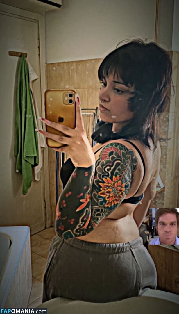 Lyly18780793 / https: Nago OnlyFans  Przeciekłe zdjęcie #3