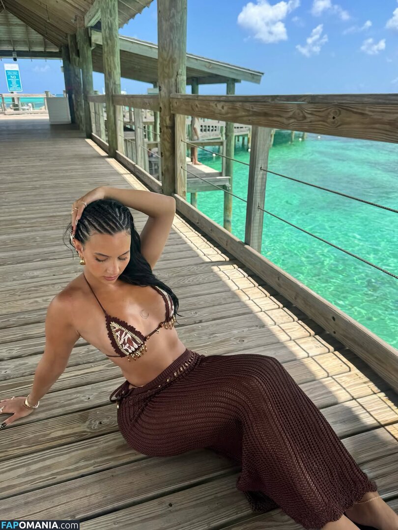 Lynn Kainoa / lynn.kainoa Nago OnlyFans  Przeciekłe zdjęcie #7
