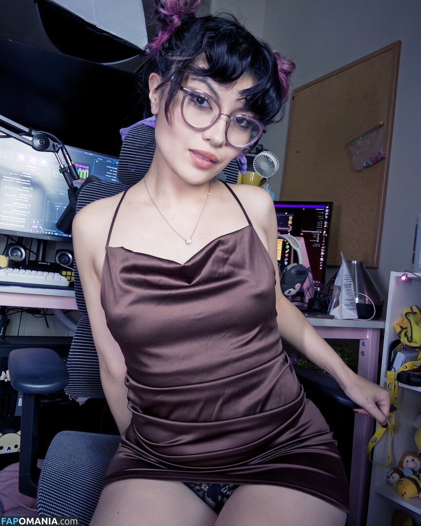 Lynniebrat / Lynniequin / lynniequinvip Nago OnlyFans  Przeciekłe zdjęcie #8