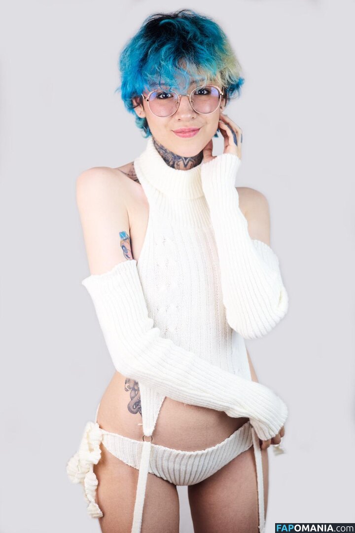 lyra_tay Nago OnlyFans  Przeciekłe zdjęcie #3
