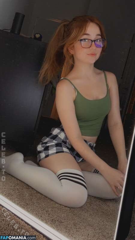 Lyssaurora / https: Nago OnlyFans  Przeciekłe zdjęcie #336
