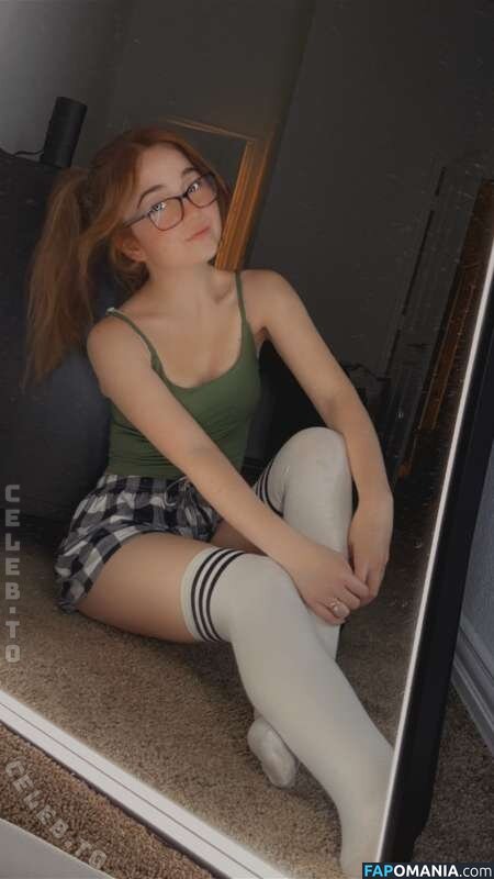 Lyssaurora / https: Nago OnlyFans  Przeciekłe zdjęcie #338