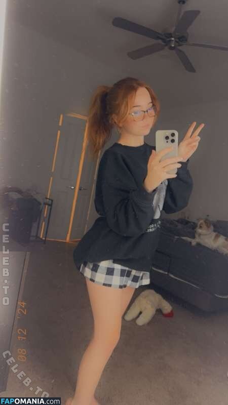 Lyssaurora / https: Nago OnlyFans  Przeciekłe zdjęcie #366