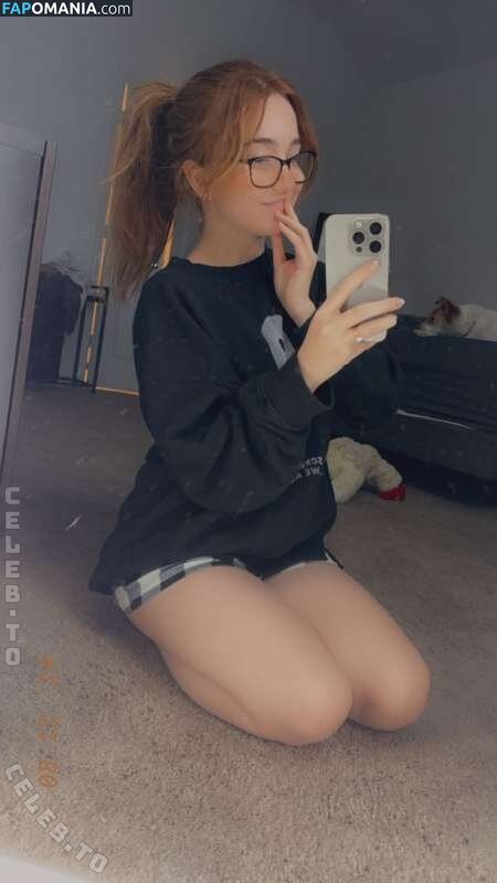 Lyssaurora / https: Nago OnlyFans  Przeciekłe zdjęcie #368