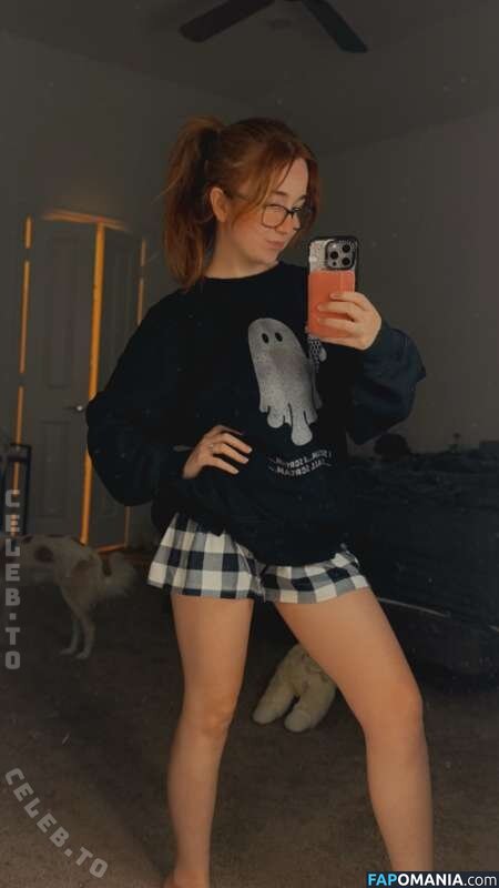 Lyssaurora / https: Nago OnlyFans  Przeciekłe zdjęcie #372