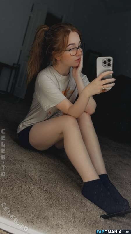 Lyssaurora / https: Nago OnlyFans  Przeciekłe zdjęcie #420