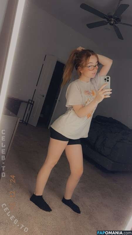 Lyssaurora / https: Nago OnlyFans  Przeciekłe zdjęcie #429