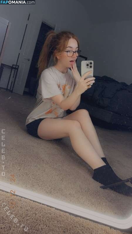 Lyssaurora / https: Nago OnlyFans  Przeciekłe zdjęcie #432