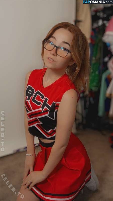 Lyssaurora / https: Nago OnlyFans  Przeciekłe zdjęcie #456