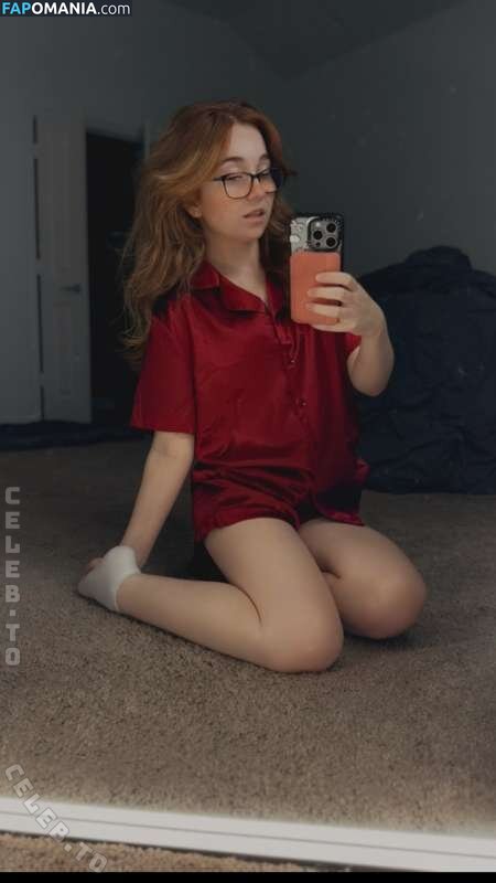 Lyssaurora / https: Nago OnlyFans  Przeciekłe zdjęcie #490
