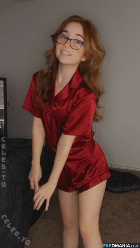 Lyssaurora / https: Nago OnlyFans  Przeciekłe zdjęcie #499