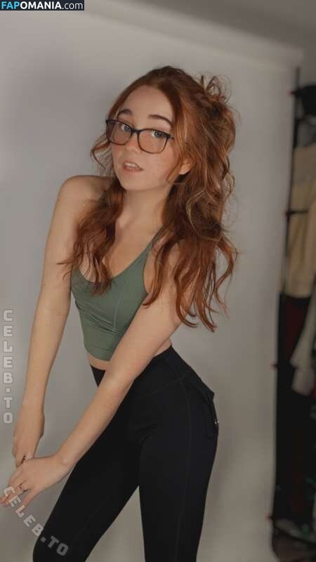 Lyssaurora / https: Nago OnlyFans  Przeciekłe zdjęcie #512