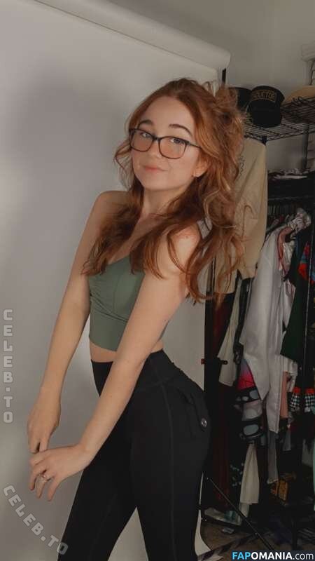 Lyssaurora / https: Nago OnlyFans  Przeciekłe zdjęcie #513