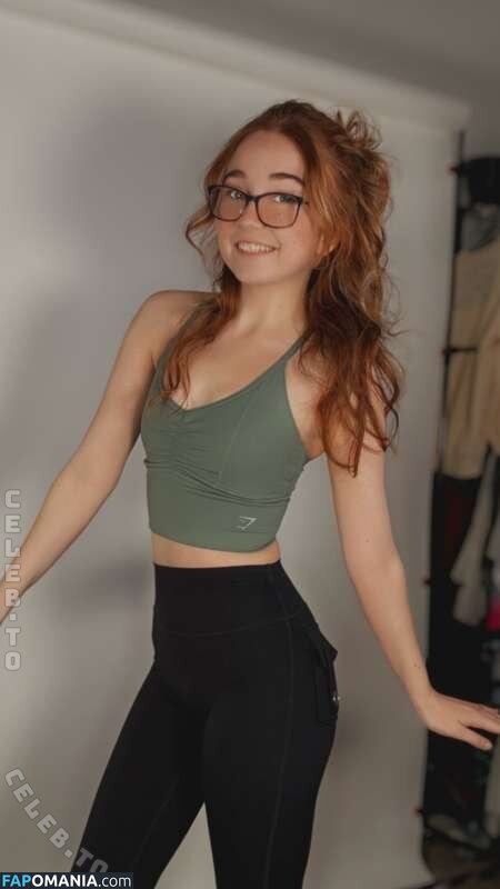 Lyssaurora / https: Nago OnlyFans  Przeciekłe zdjęcie #515