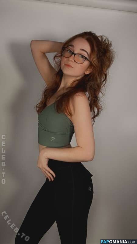 Lyssaurora / https: Nago OnlyFans  Przeciekłe zdjęcie #516