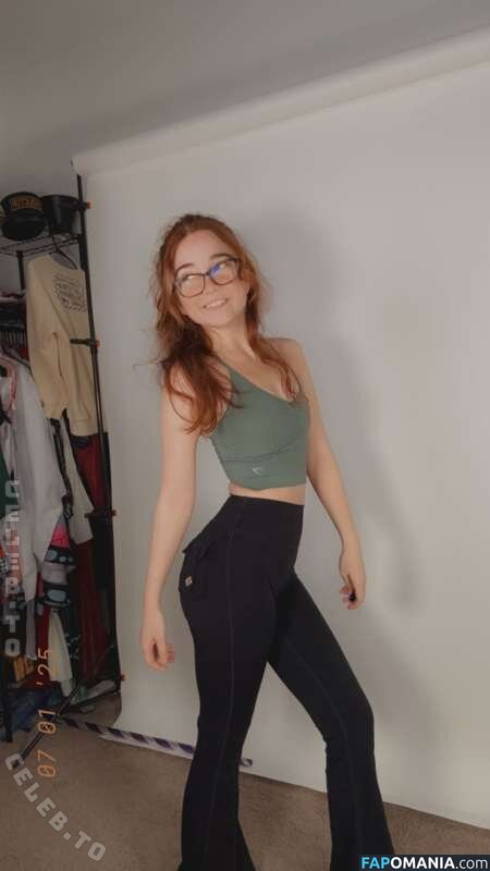 Lyssaurora / https: Nago OnlyFans  Przeciekłe zdjęcie #519
