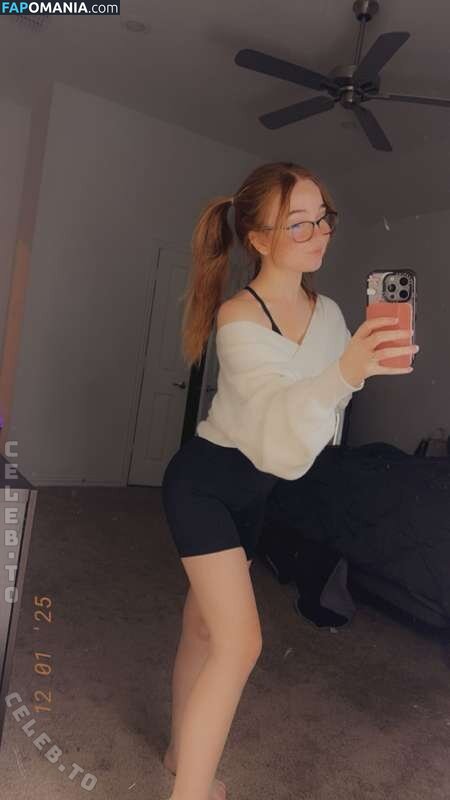 Lyssaurora / https: Nago OnlyFans  Przeciekłe zdjęcie #523
