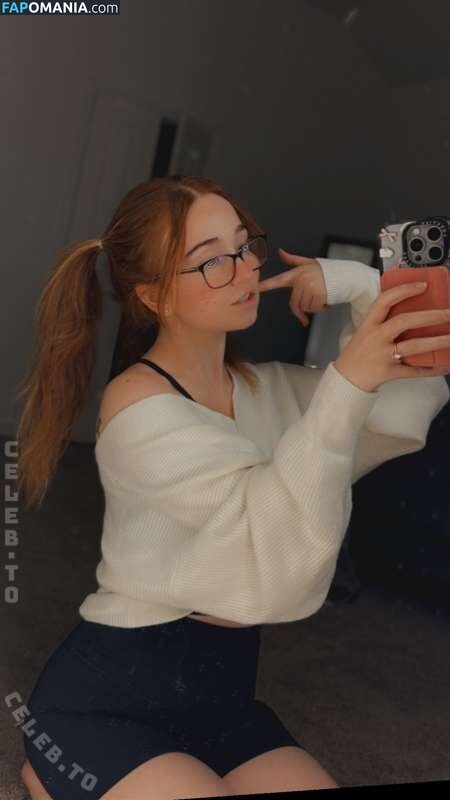 Lyssaurora / https: Nago OnlyFans  Przeciekłe zdjęcie #525