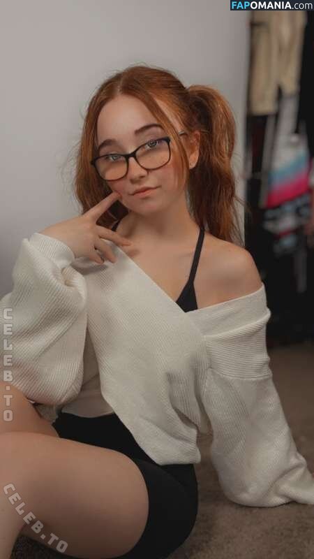 Lyssaurora / https: Nago OnlyFans  Przeciekłe zdjęcie #538