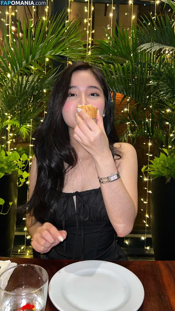 Liezl Siador / Liz / Lzlsdr Nago OnlyFans  Przeciekłe zdjęcie #13