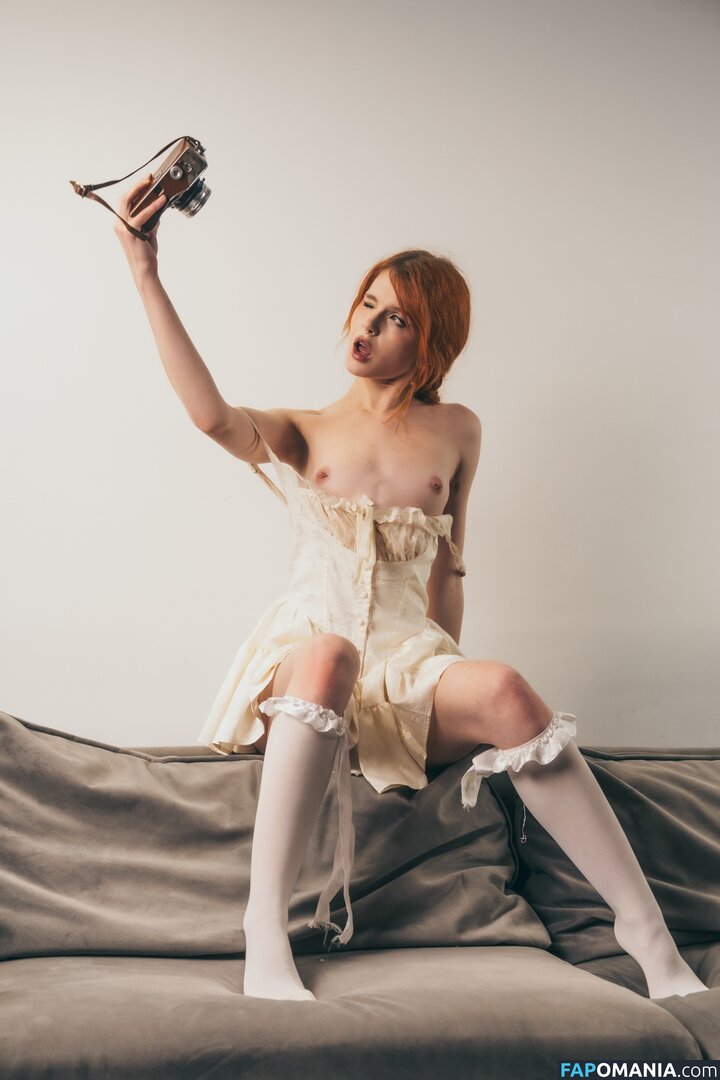 ellie_grau / m0llb / mamad0ll / mollb_cosplay Nago OnlyFans  Przeciekłe zdjęcie #23