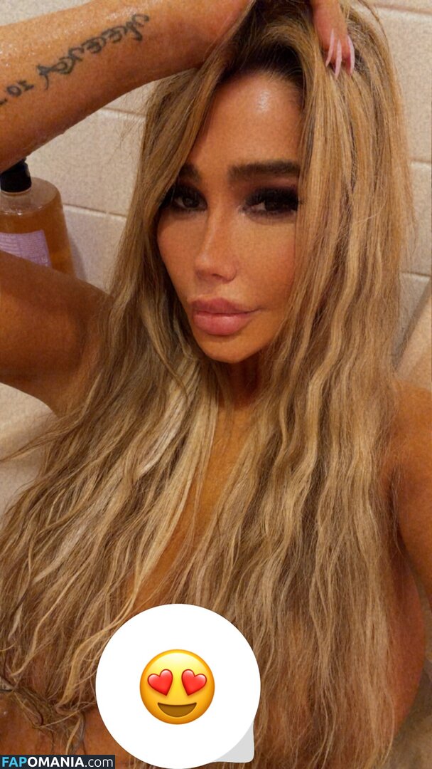 M___A___N___I / https: / ma___nni / ma___nni2 Nago OnlyFans  Przeciekłe zdjęcie #3