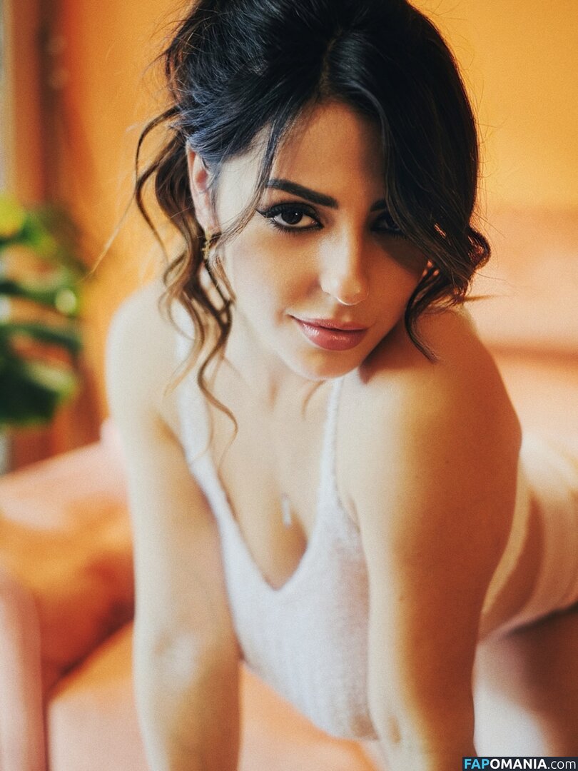 Maddalena Cabizzosu / madame_x_93 / madamex93 Nago OnlyFans  Przeciekłe zdjęcie #5