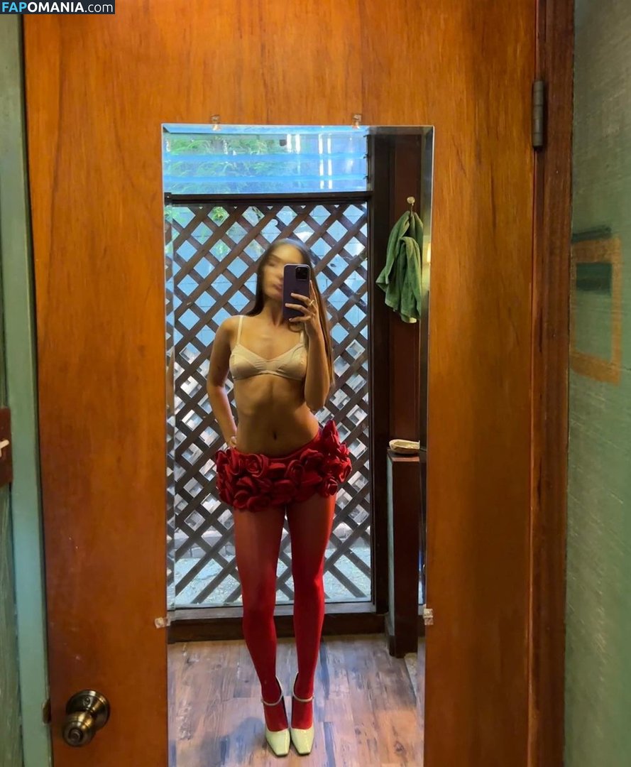 Maddie Ziegler / maddieziegler Nago OnlyFans  Przeciekłe zdjęcie #5
